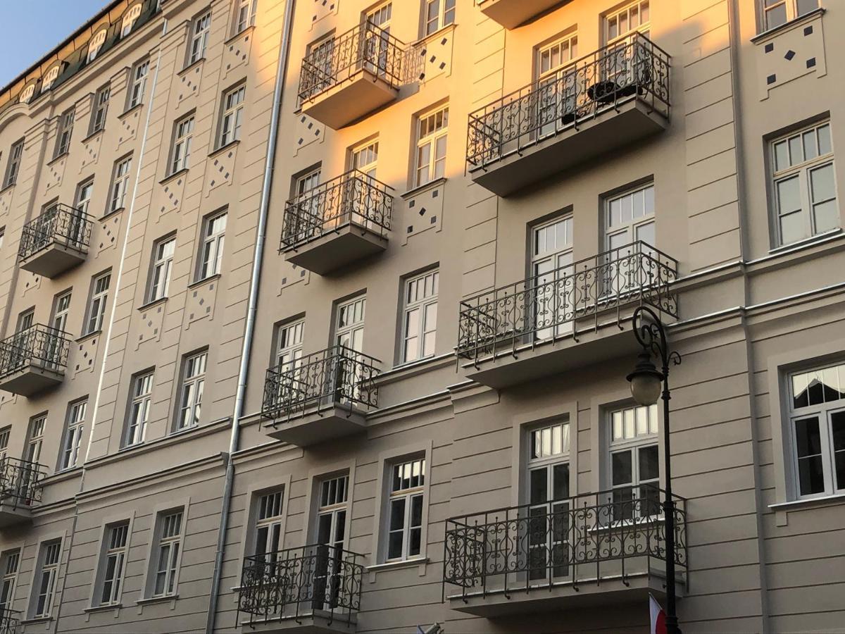 St. Florian Apartament Warszawa Eksteriør bilde